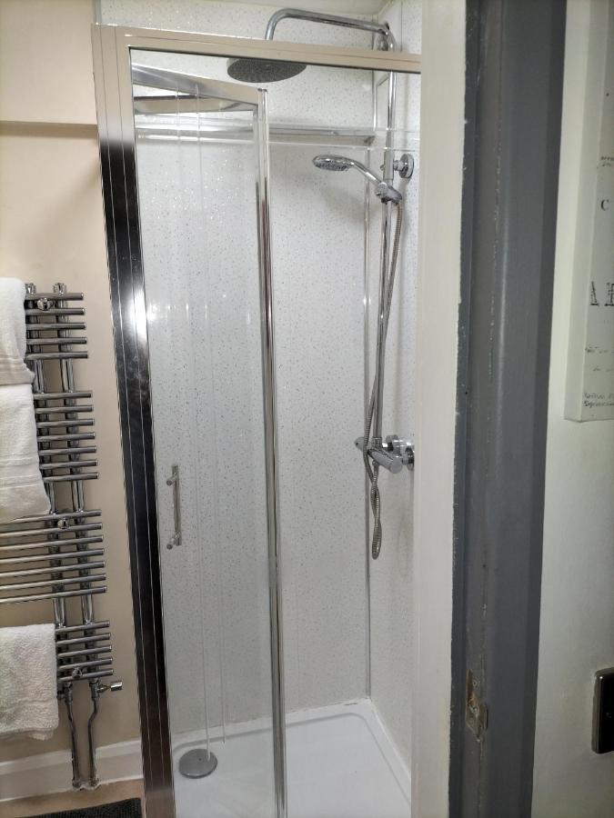 The New Accommodation Free Complementary Breakfast Tibshelf Exterior foto